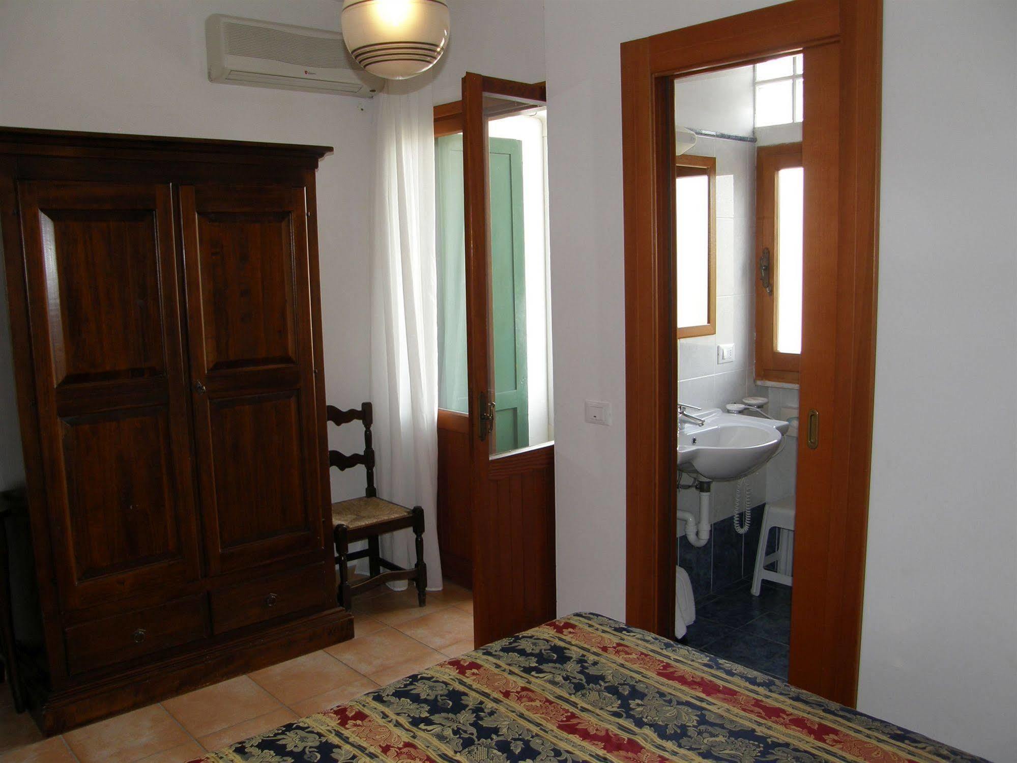Hotel Villa Cristina ISOLA D'ELBA Ngoại thất bức ảnh
